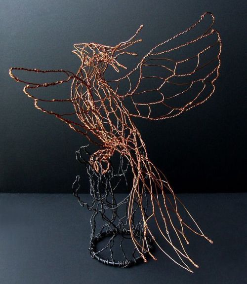 艺术家ruthjensen的铁丝雕塑作品选